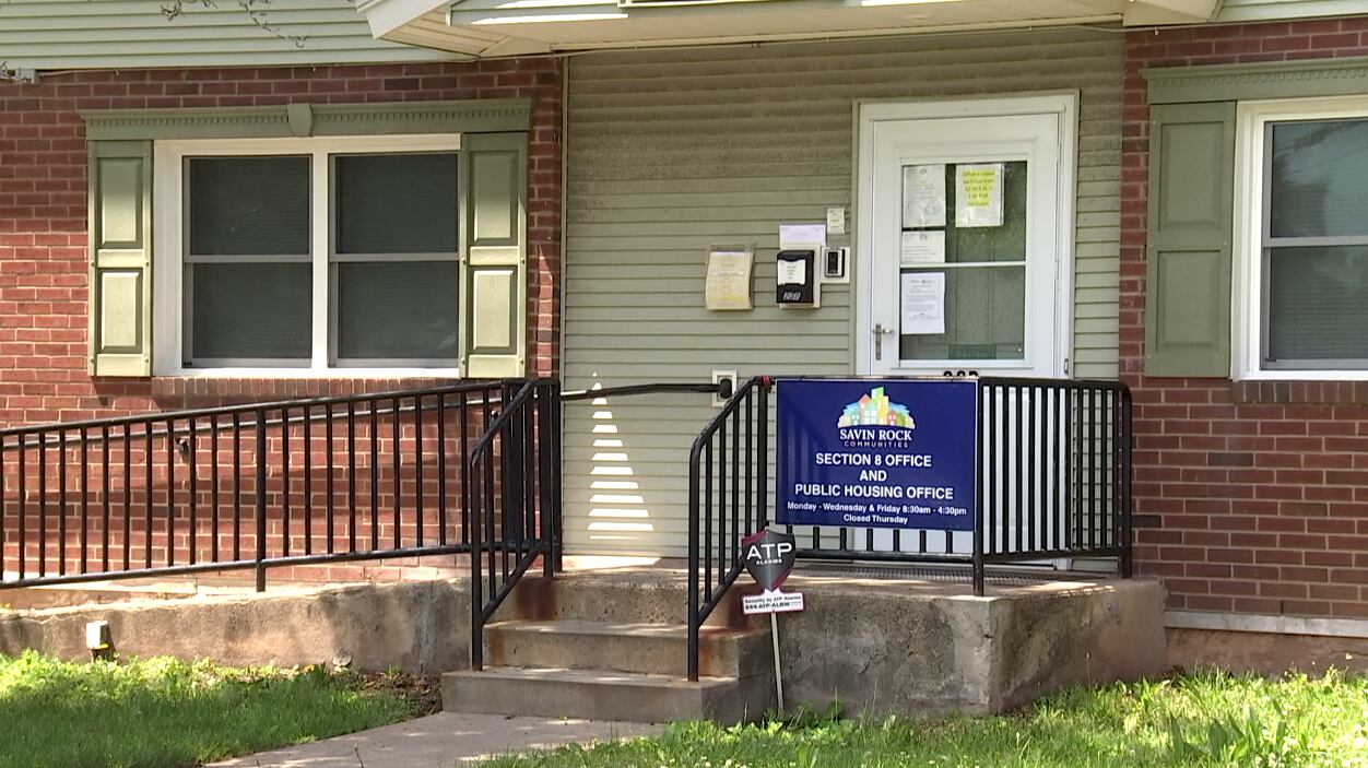 I-Team: Scammer used housing authority resource to find victim - Vimarsana News