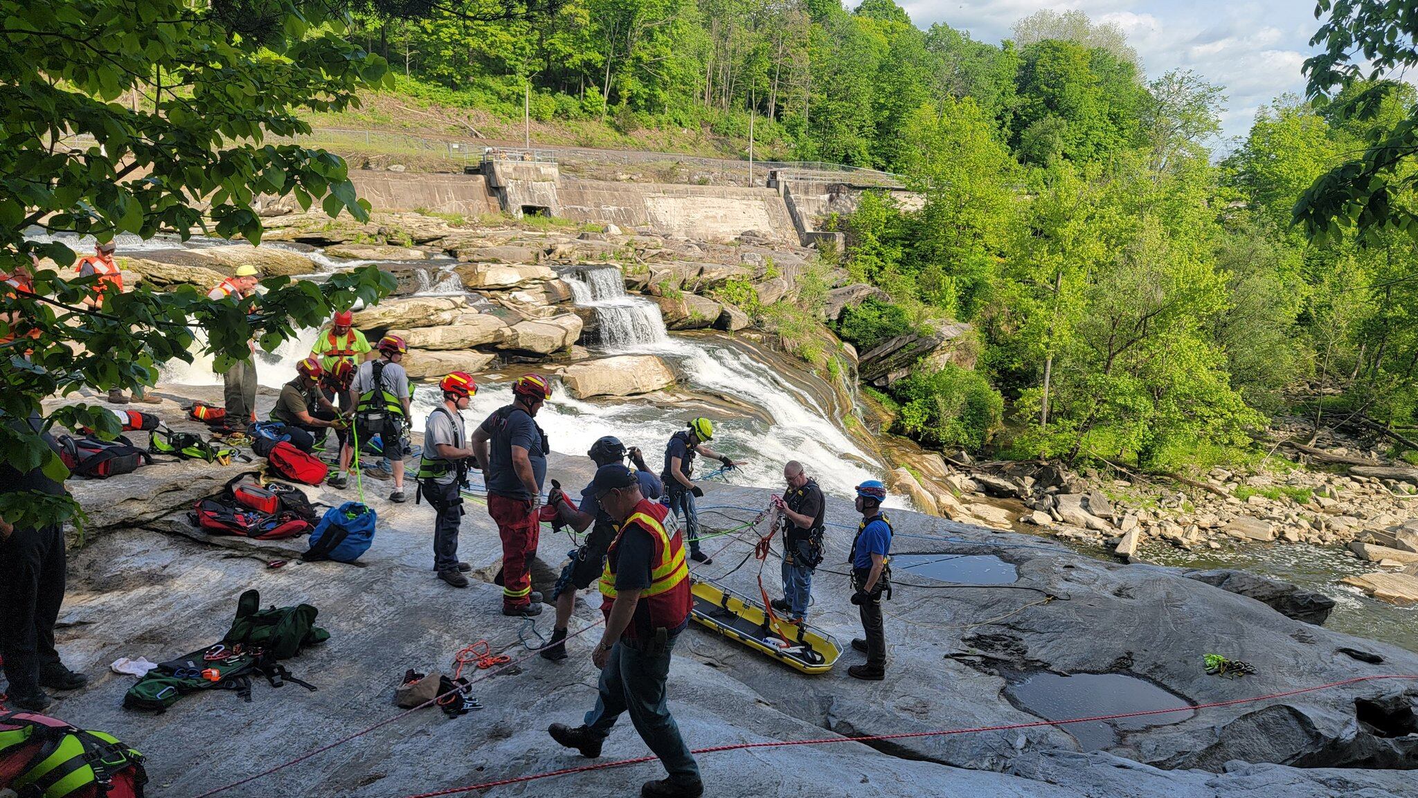 Crews rescue man who fell in Salisbury - Vimarsana News